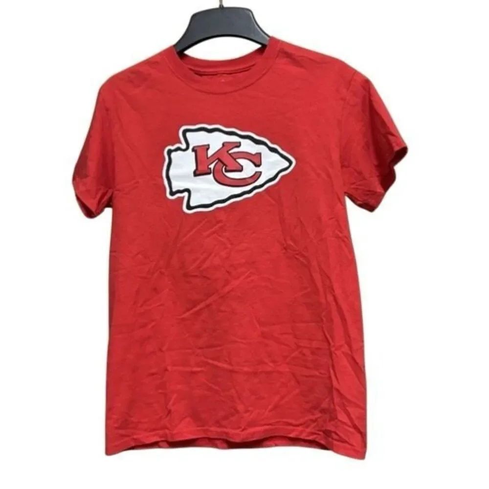 Kansas City Chiefs Size Men’s Small T-Shirt